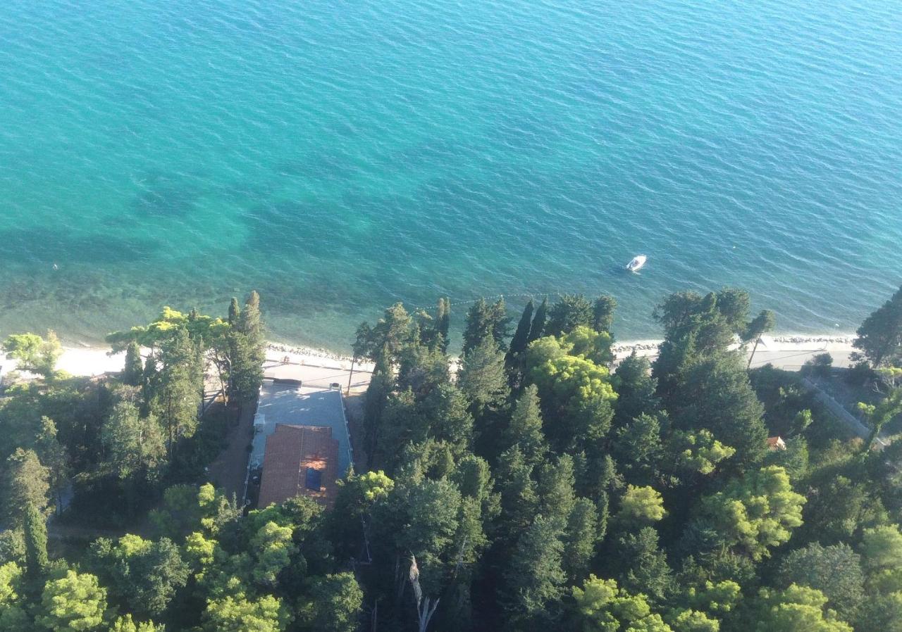 Villa Beachfront Sea Palace Kastela Luaran gambar